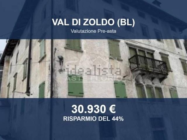 Appartamento in vendita di 131 m² in Borgo Rocchette, 24