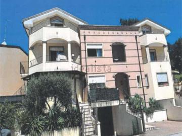 Appartamento in vendita di 131 m² in Corso Europa, 1