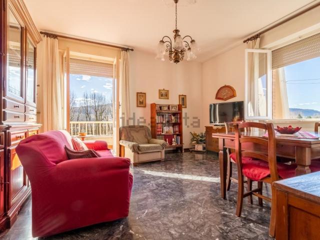 Appartamento in vendita di 132 m² in Via Achille Grandi, 3