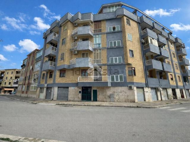 Appartamento in vendita di 132 m² in Via Alberto Amorico, 28