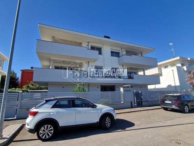 Appartamento in vendita di 132 m² in Via Aurora Fornaciari, 10