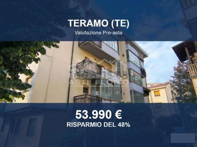 Appartamento in vendita di 132 m² in Via Giuseppe Bonolis, 1