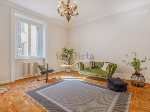 Appartamento in vendita di 132 m² in Via Giovanni Bagaini, 14