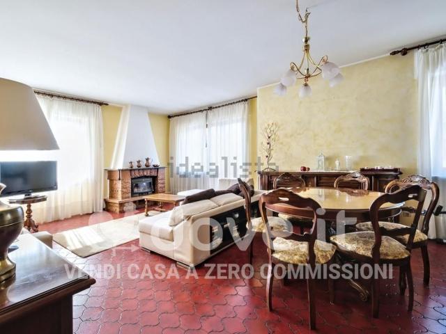 Appartamento in vendita di 132 m² in Via Giovanni Favero, 32