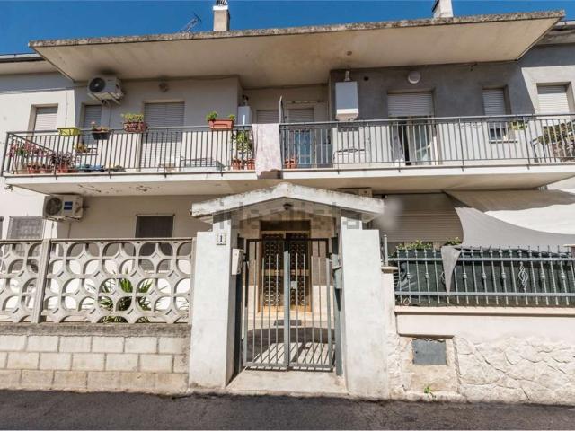 Appartamento in vendita di 132 m² in Via Don G. Agostinone, 1