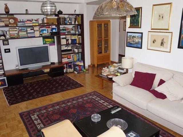 Appartamento in vendita di 132 m² in Via Dante