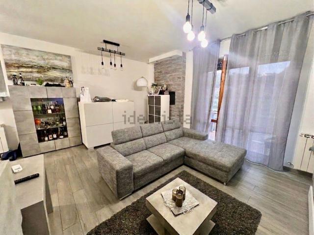 Appartamento in vendita di 132 m² in Via Enrico Caruso