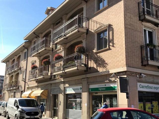 Appartamento in vendita di 132 m² in Via Fratelli Cervi