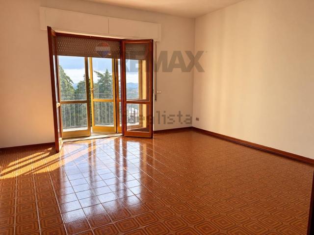 Appartamento in vendita di 132 m² in Via Frentana, 193