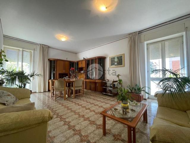 Appartamento in vendita di 132 m² in Via Friuli, 16