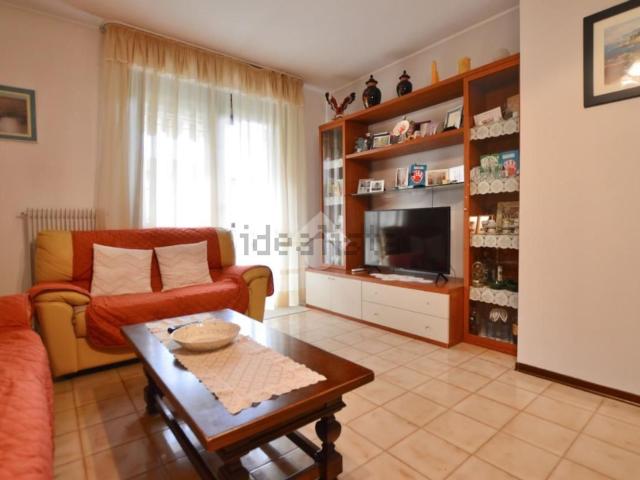 Appartamento in vendita di 132 m² in Via IV Novembre