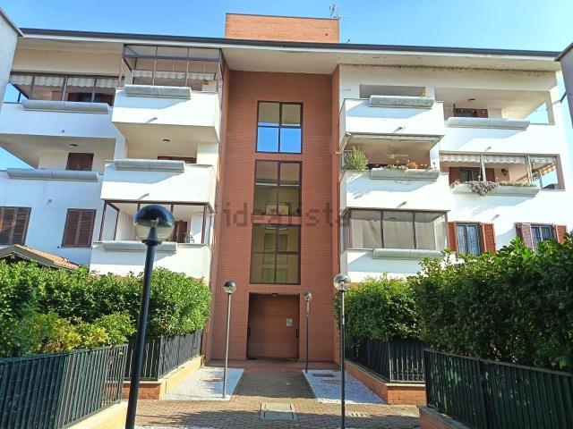 Appartamento in vendita di 132 m² in Via Monsignor Guido Tonetti, 13