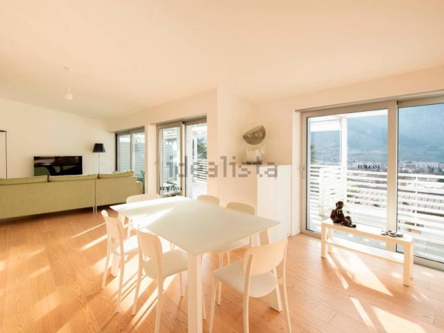Appartamento in vendita di 132 m² in Via Nedda Falzolgher, 29