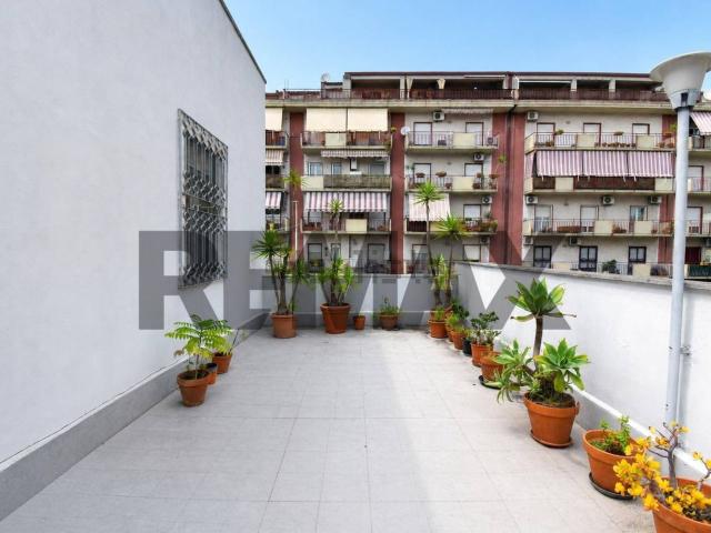 Appartamento in vendita di 132 m² in Via Stanislao Cannizzaro, 27