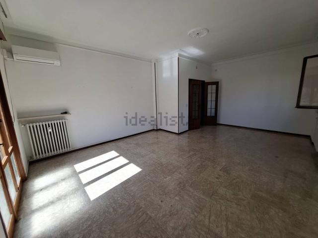 Appartamento in vendita di 132 m² in Via Piero Maroncelli, 1