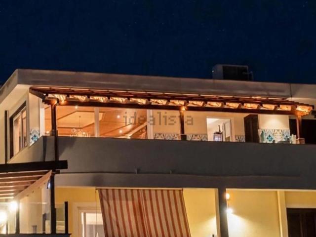 Appartamento in vendita di 132 m² in Via Rea Silvia, 290