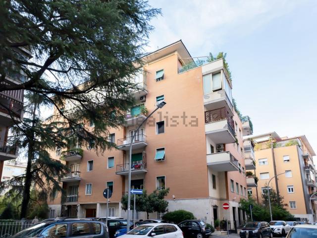 Appartamento in vendita di 132 m² in Via Venanzio Fortunato