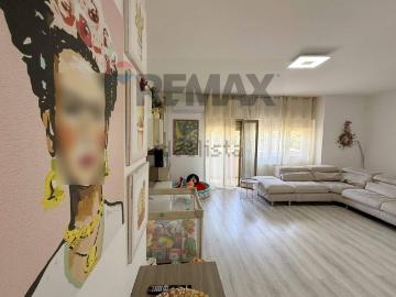 Appartamento in vendita di 132 m² in Viale Umbria, 5