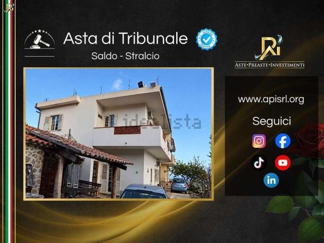 Appartamento in vendita di 132 m² in Contrada Volpe