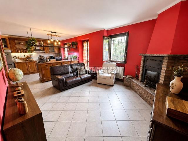 Appartamento in vendita di 133 m² in Via Farini