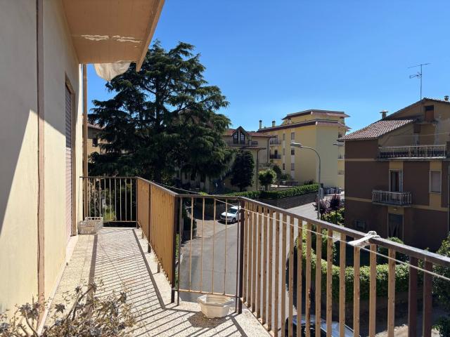 Appartamento in vendita di 133 m² in Via Contadini Giuseppe, 20