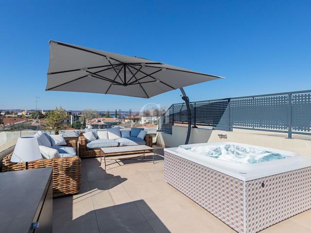Appartamento in vendita di 133 m² in Via Costantino il Grande, 1