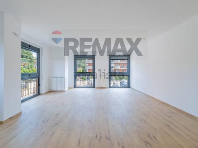Appartamento in vendita di 133 m² in Via Carlo Cattaneo, 22