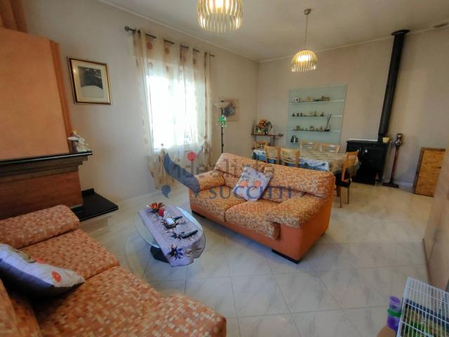 Appartamento in vendita di 133 m² in Via Carlo Goldoni, 3