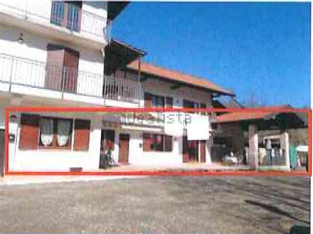 Appartamento in vendita di 133 m² in Via Casale Canuggioni, 16