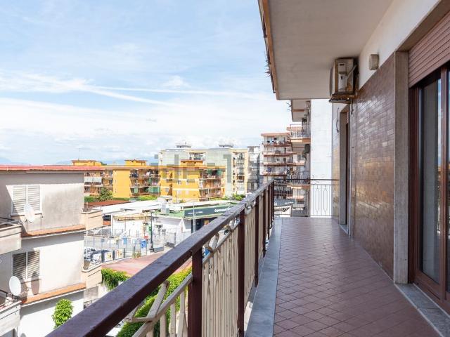 Appartamento in vendita di 133 m² in Via Adda