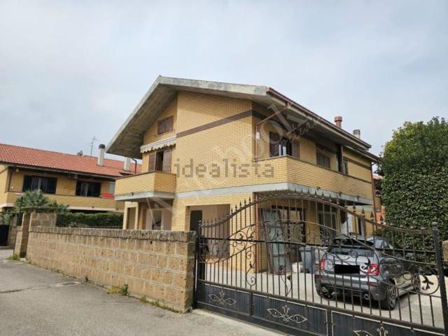 Appartamento in vendita di 133 m² in Via Adriatica Sud