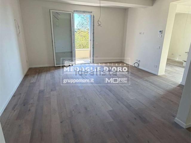 Appartamento in vendita di 133 m² in Via Bellinzona, 10