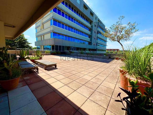Appartamento in vendita di 133 m² in Via Giovanni Cimabue