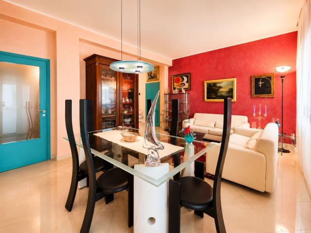 Appartamento in vendita di 133 m² in Via Giovanni Malfitano, 15