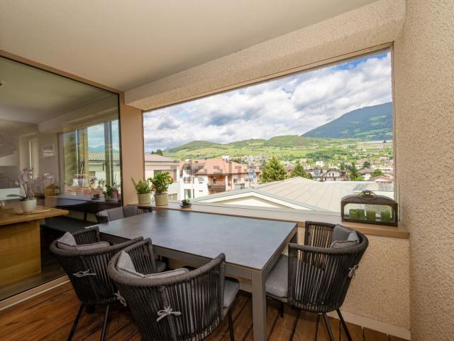 Appartamento in vendita di 133 m² in Via Dante, 49