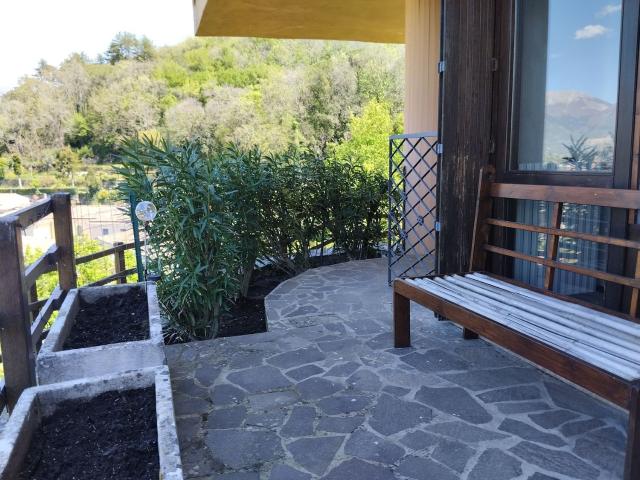 Appartamento in vendita di 133 m² in Via dell&apos Acquedotto, 85
