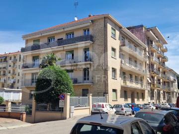 Appartamento in vendita di 133 m² in Via Des Geneys, 10