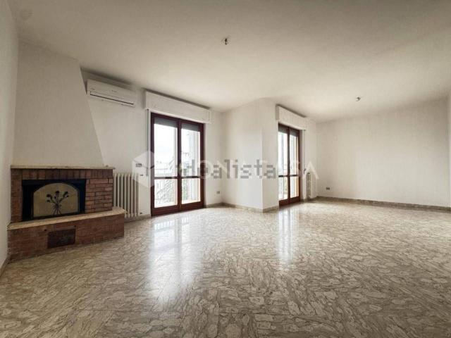 Appartamento in vendita di 133 m² in Via Ernesto de Martino