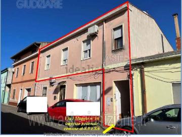 Appartamento in vendita di 133 m² in Via I Maggio, 16