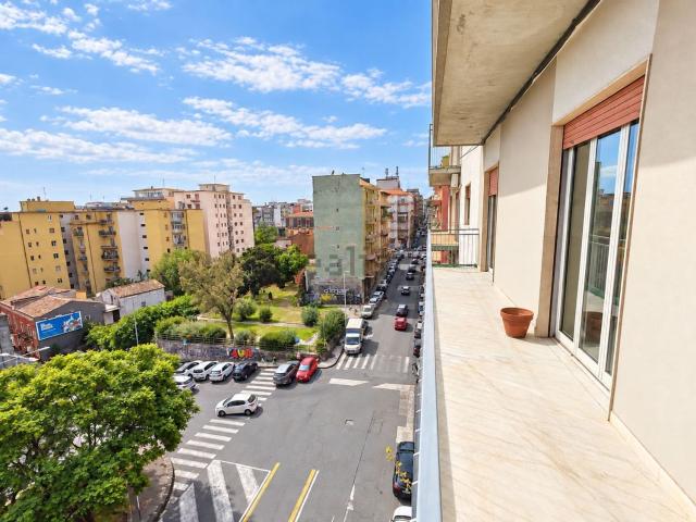 Appartamento in vendita di 133 m² in Via Ingegnere, 4