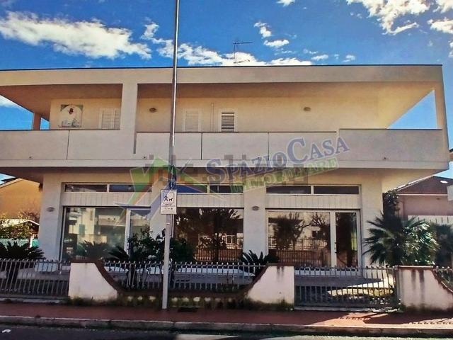 Appartamento in vendita di 133 m² in Via Iaconi, 39