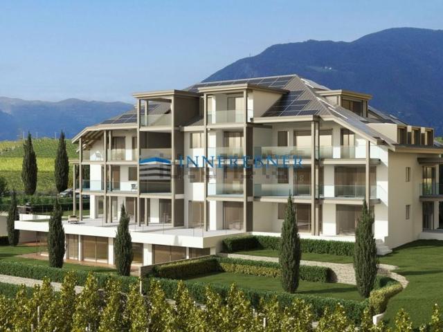 Appartamento in vendita di 133 m² in Via Lamm