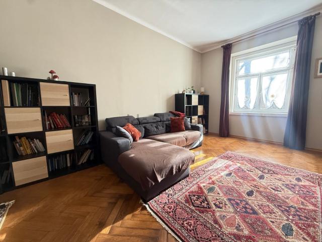 Appartamento in vendita di 133 m² in Via Mainardo, 168