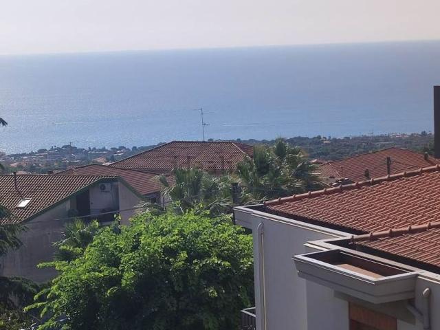 Appartamento in vendita di 133 m² in Via San Gregorio, 75