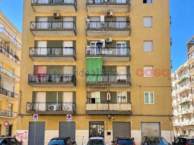 Appartamento in vendita di 133 m² in Via Pietro Novelli