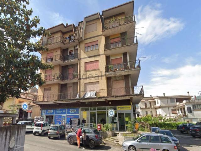 Appartamento in vendita di 133 m² in Via Prati, 72