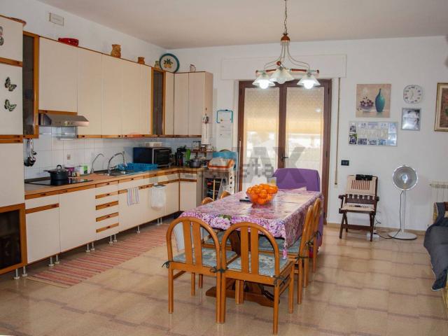Appartamento in vendita di 133 m² in Via Tonnara, 53