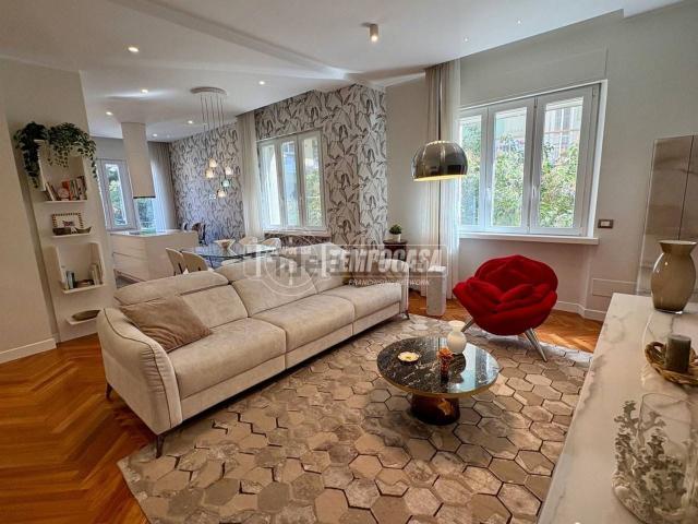 Appartamento in vendita di 133 m² in Via Tasso