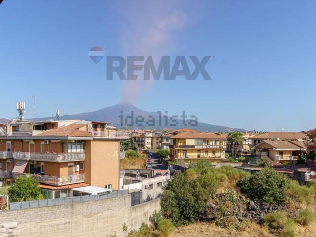 Appartamento in vendita di 133 m² in Via Ugo Foscolo, 5