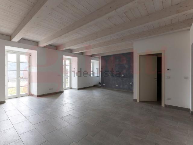Appartamento in vendita di 133 m² in Strada Gassino Bardassano, 49